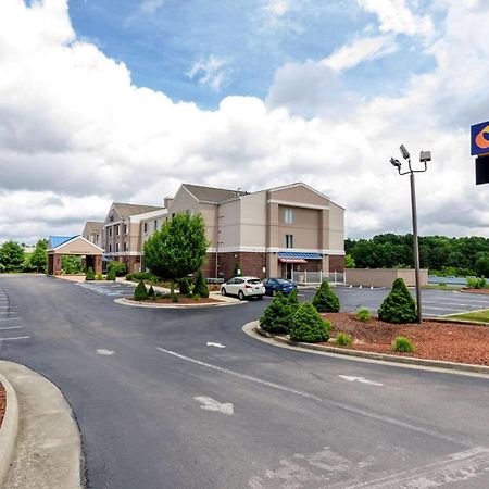 Comfort Inn & Suites Hillsville I-77 Εξωτερικό φωτογραφία