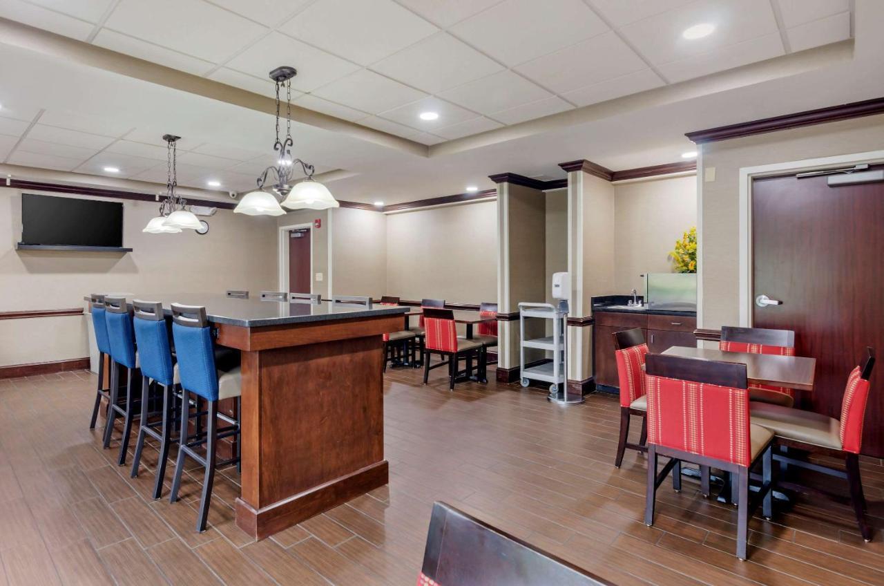 Comfort Inn & Suites Hillsville I-77 Εξωτερικό φωτογραφία