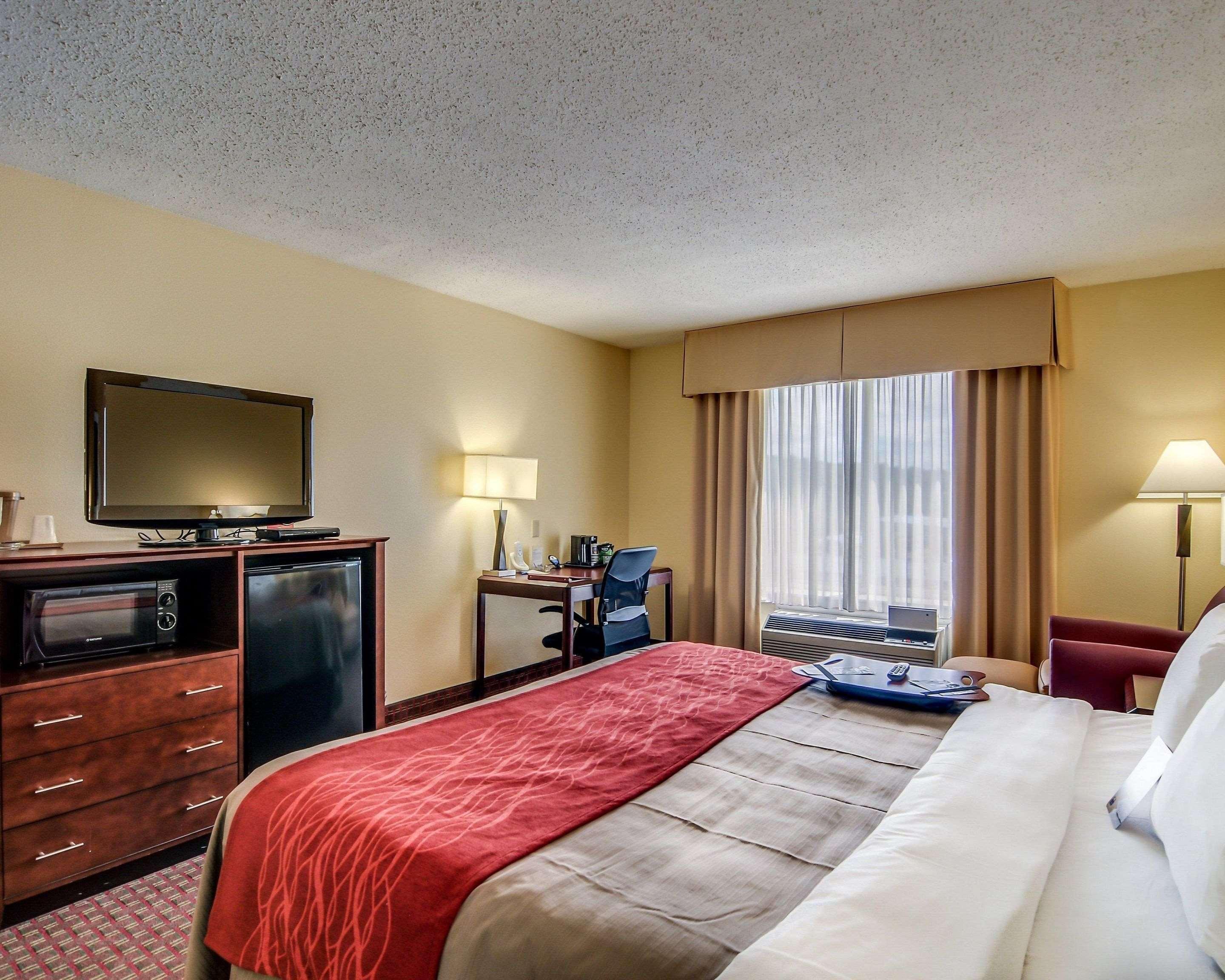 Comfort Inn & Suites Hillsville I-77 Εξωτερικό φωτογραφία