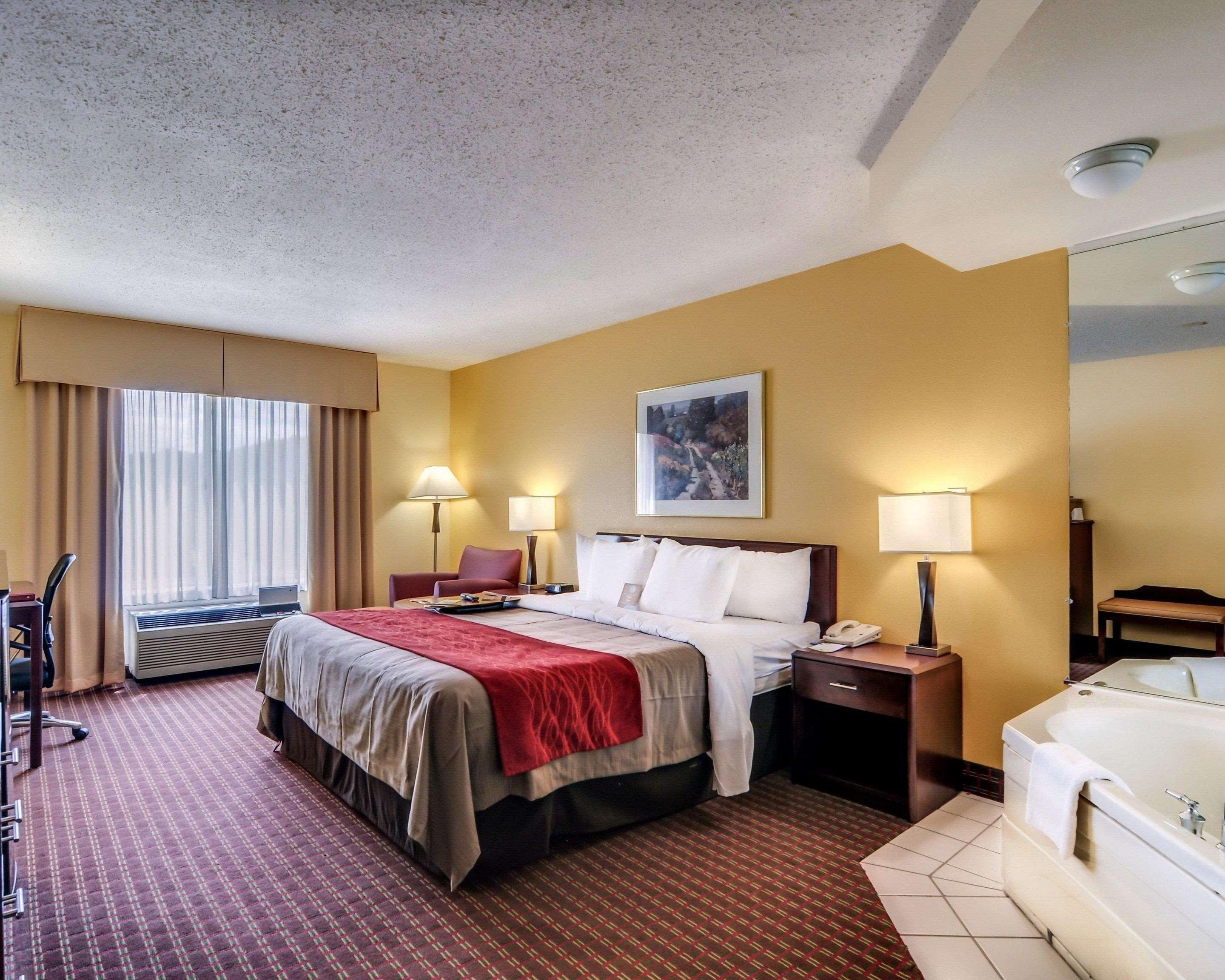Comfort Inn & Suites Hillsville I-77 Εξωτερικό φωτογραφία