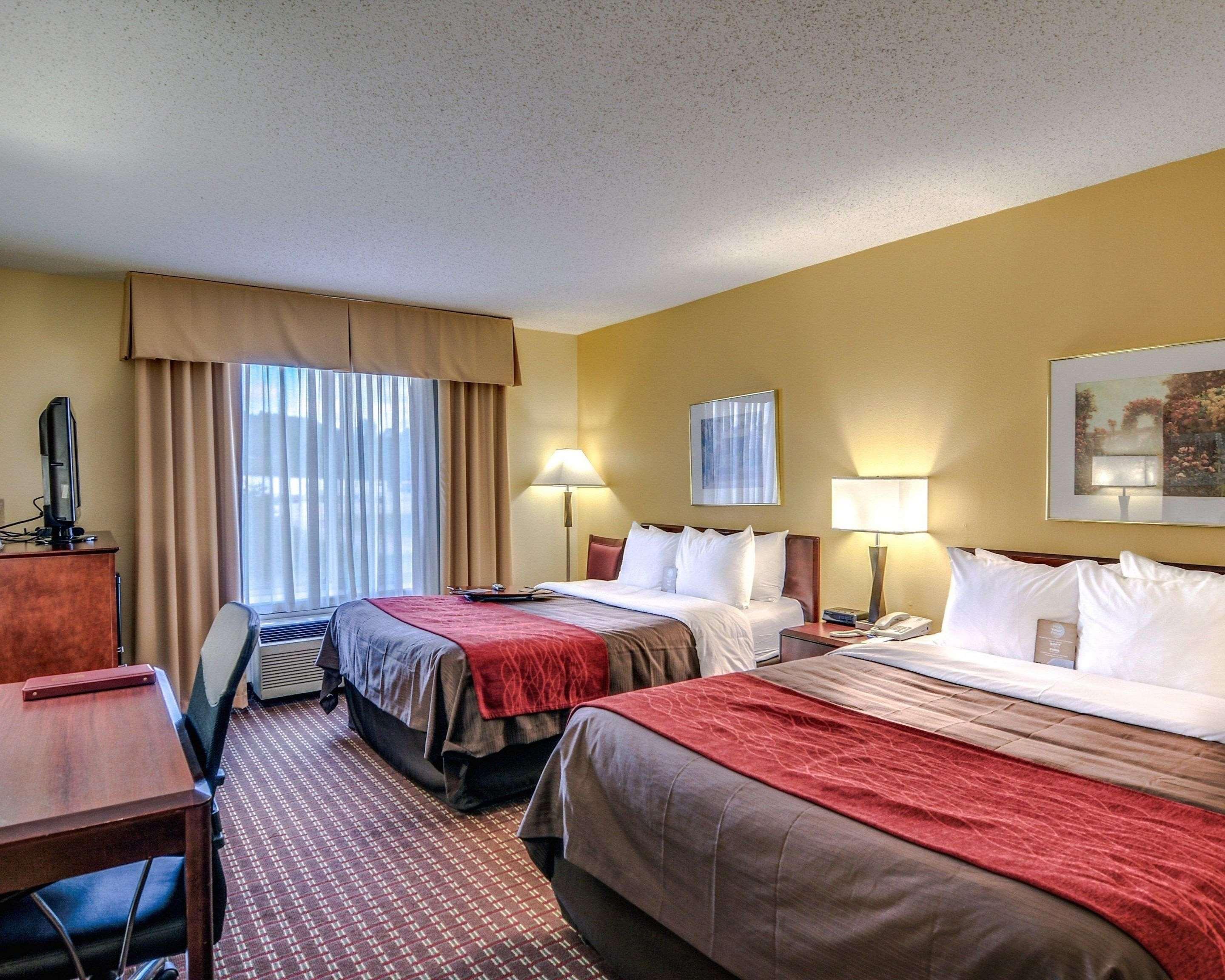Comfort Inn & Suites Hillsville I-77 Εξωτερικό φωτογραφία