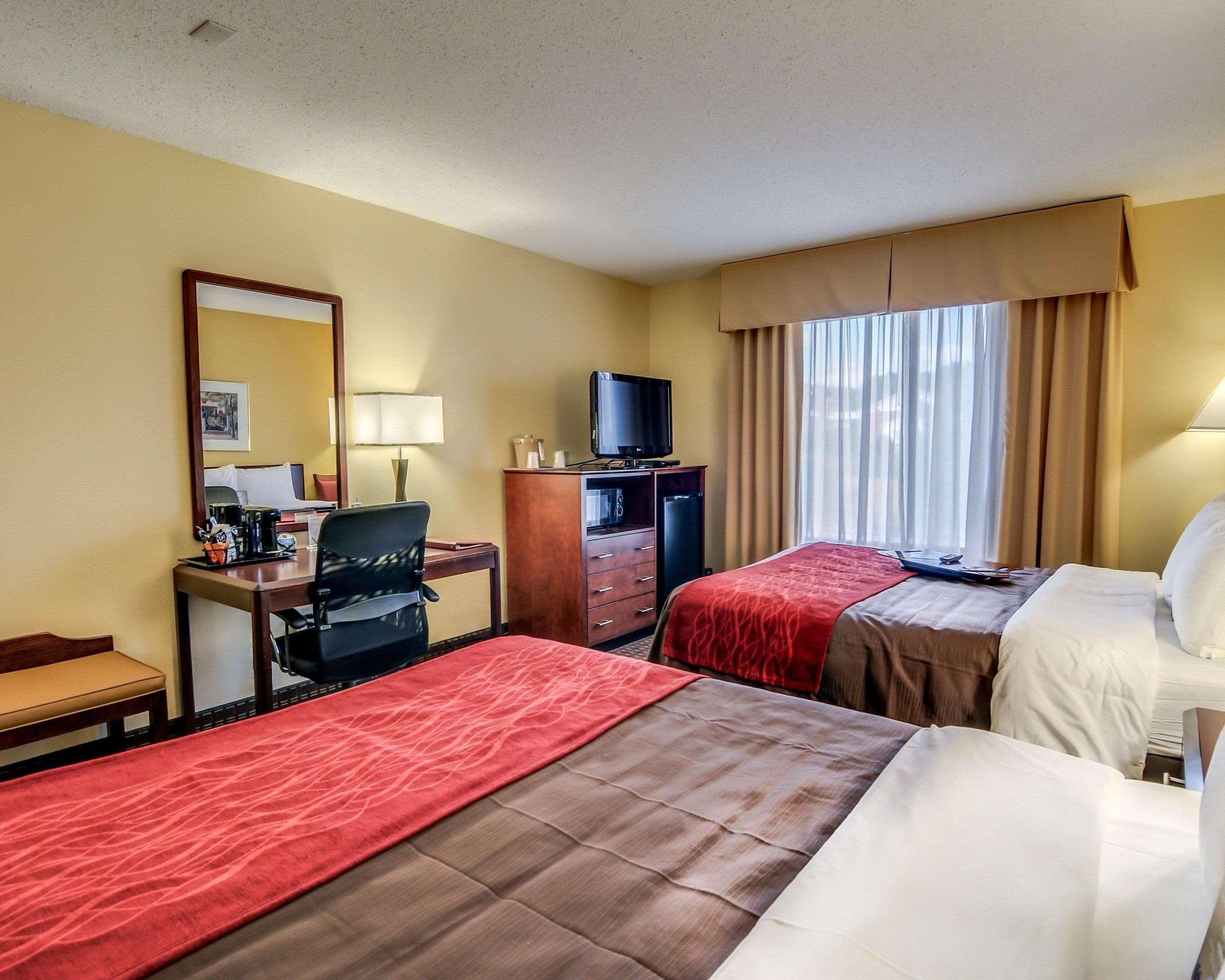 Comfort Inn & Suites Hillsville I-77 Εξωτερικό φωτογραφία