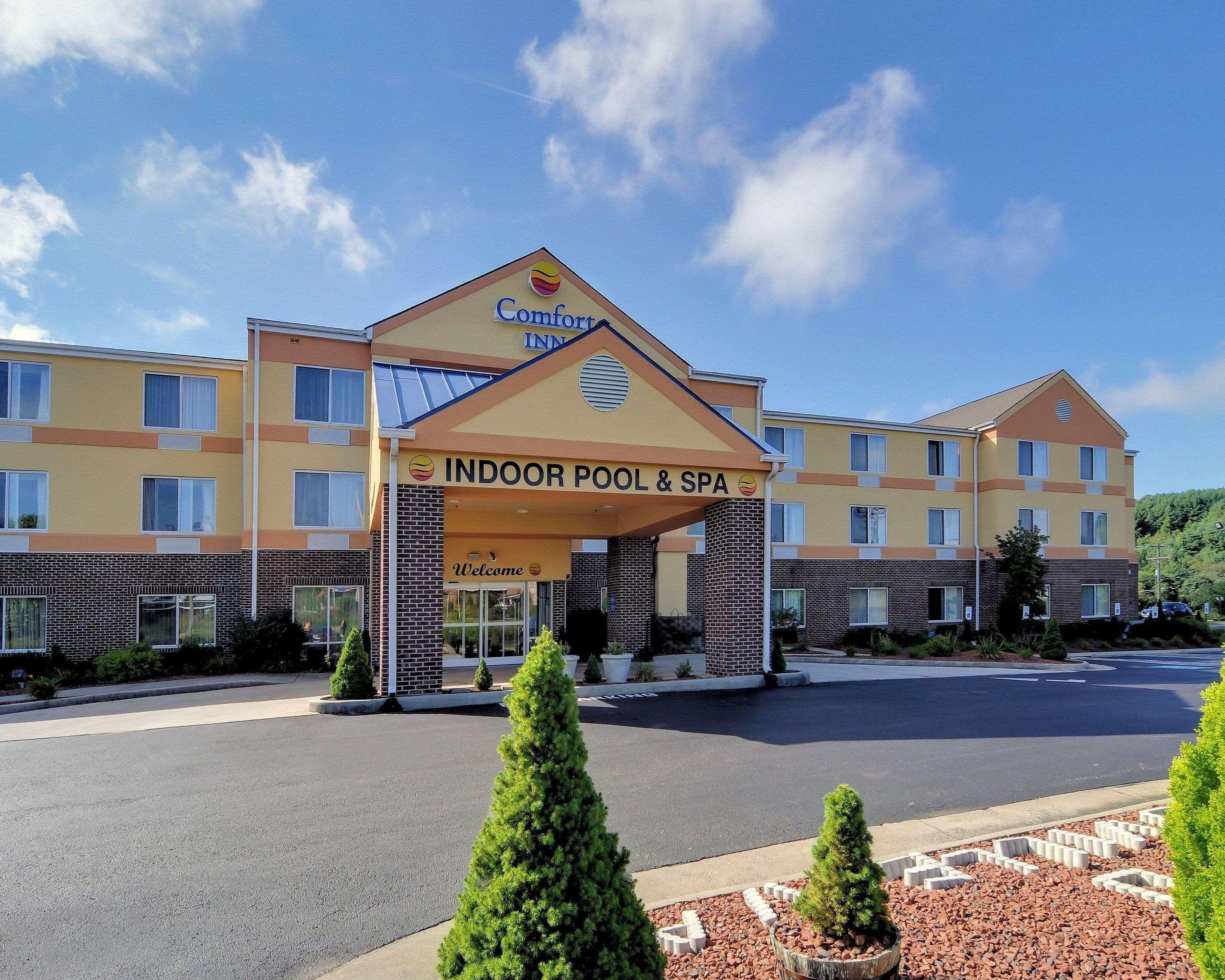 Comfort Inn & Suites Hillsville I-77 Εξωτερικό φωτογραφία