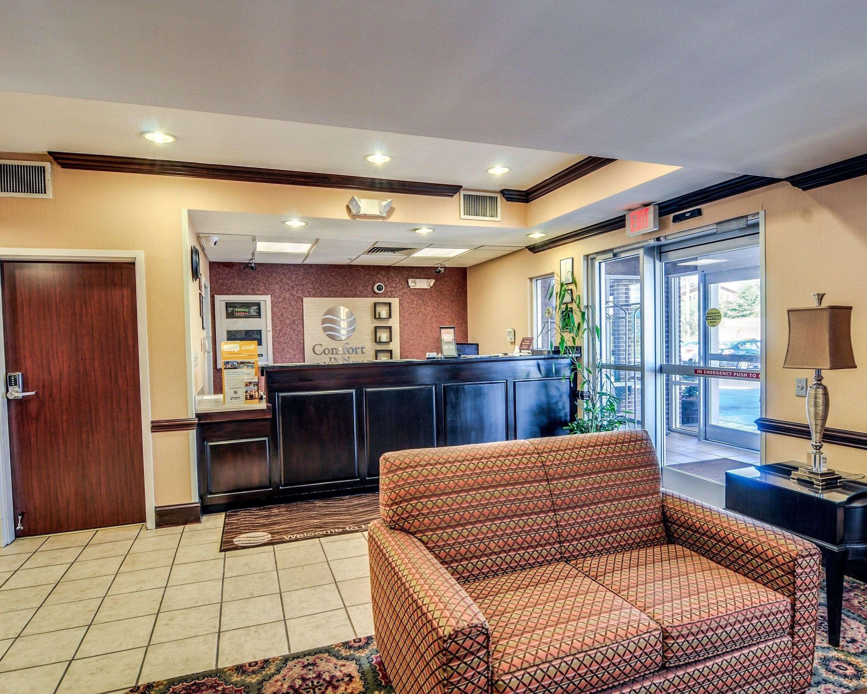 Comfort Inn & Suites Hillsville I-77 Εξωτερικό φωτογραφία