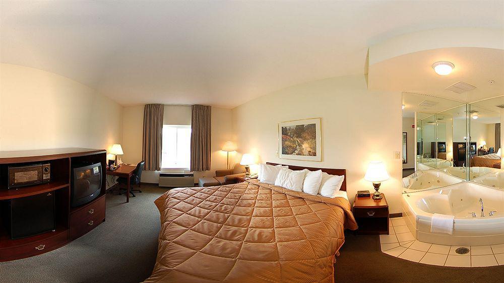 Comfort Inn & Suites Hillsville I-77 Εξωτερικό φωτογραφία