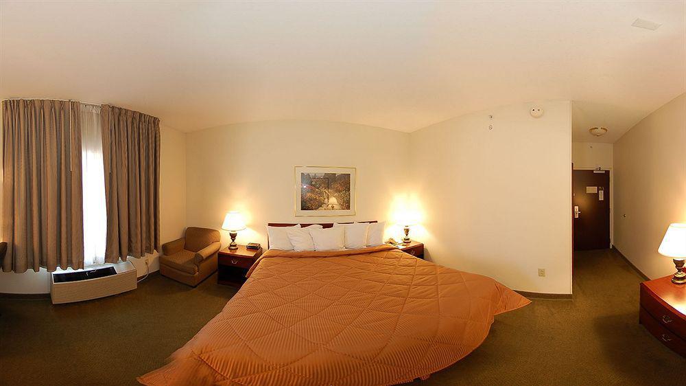 Comfort Inn & Suites Hillsville I-77 Εξωτερικό φωτογραφία